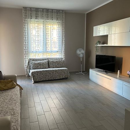 Appartamento Veronica, Per Lavoro E Relax คอร์ซิโก ภายนอก รูปภาพ